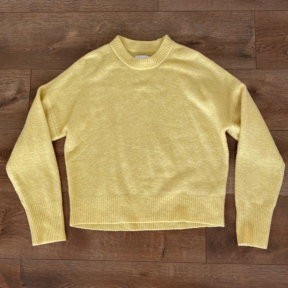 Abercrombie & Fitch Sweater